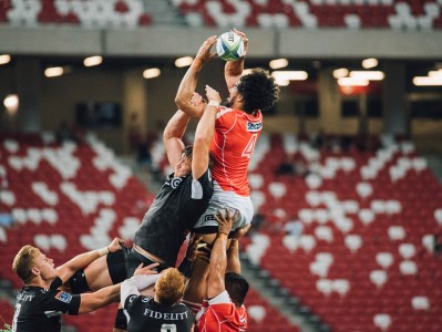 开云体育-尤文图斯客场狂飙，帽子戏法再现！本泽马后防惨成筛子，3-0大胜折射斑马军团复苏强音，尤文客场3-0完胜，帽子戏法闪耀，斑马军团强势复苏